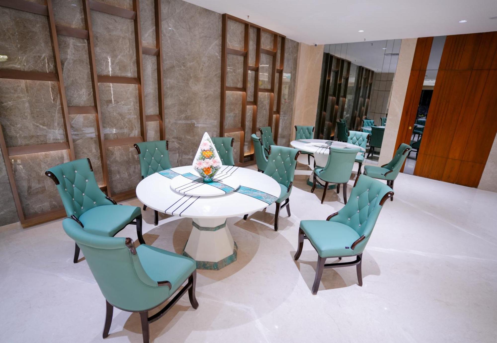 Hotel Shubham Celebrations 하이데라바드 외부 사진